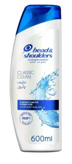 ⁦شامبو هيد اند شولدرز نظافة كلاسيكية لمكافحة القشرة والعناية اليومية - 600 مل⁩ - الصورة ⁦2⁩