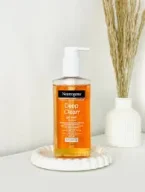 ⁦نيوتروجينا ديب كلين جل غسل الوجه لتنظيف عميق وانتعاش مستمر - 200 مل⁩ - الصورة ⁦3⁩