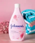 ⁦جونسون فيتا ريتش غسول استحمام تلطيف مع خلاصة ماء الورد - 400 مل⁩ - الصورة ⁦2⁩